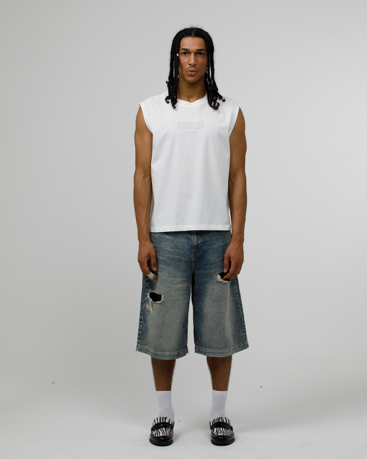 Logo Tank — Vintage Chalk