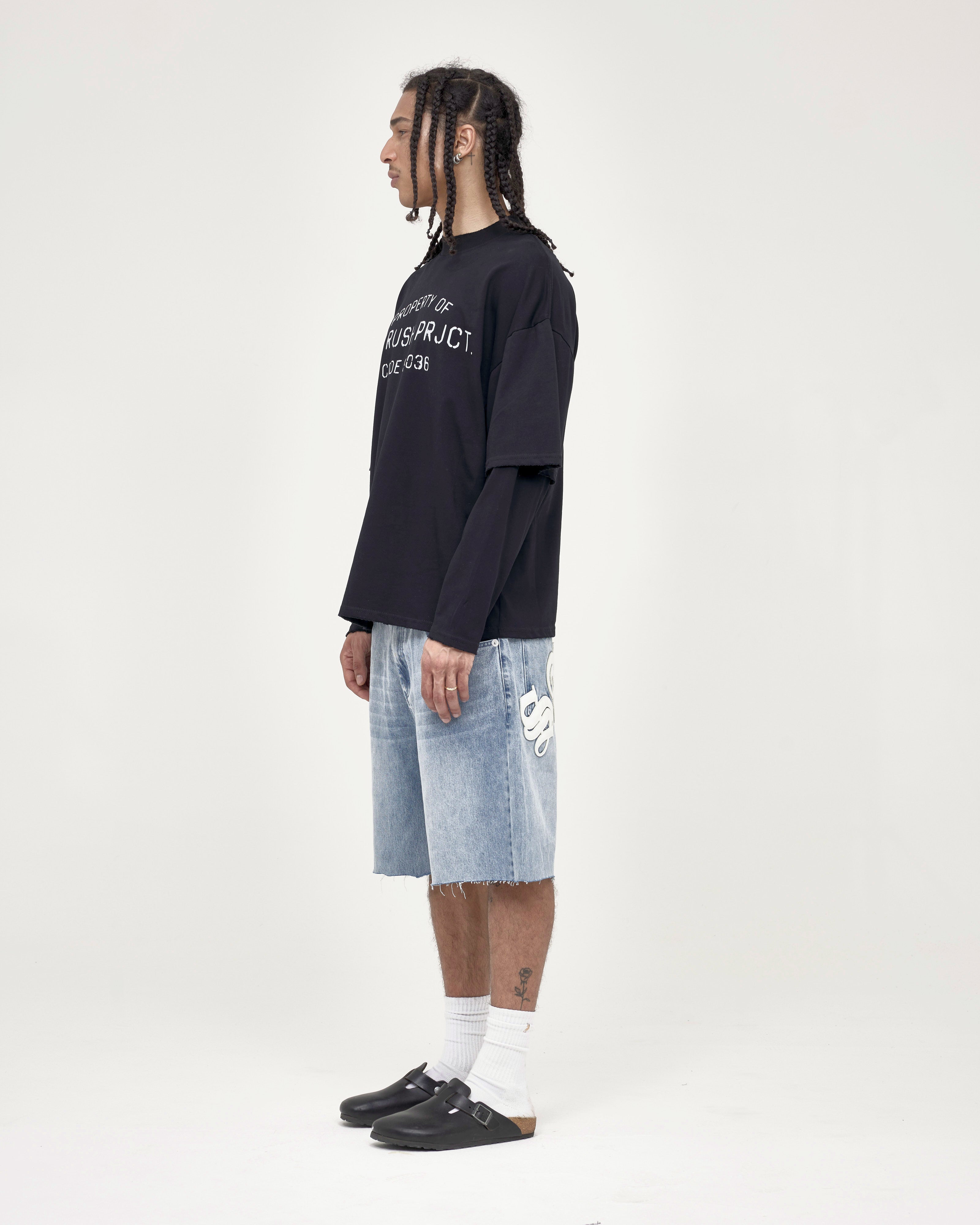 Code Longsleeve — Washed Black
